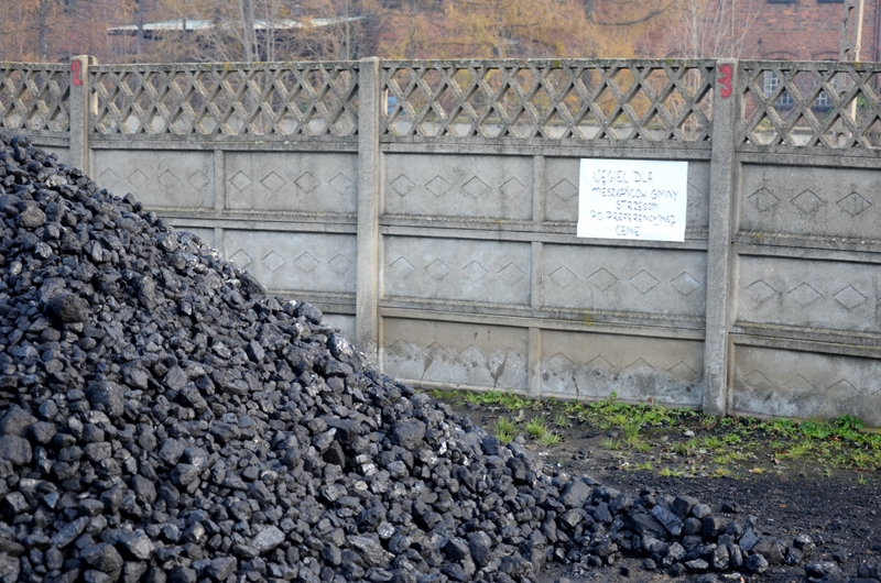 Węgiel zakupiony od gminy Strzegom jest już w rękach mieszkańców [FOTO] 