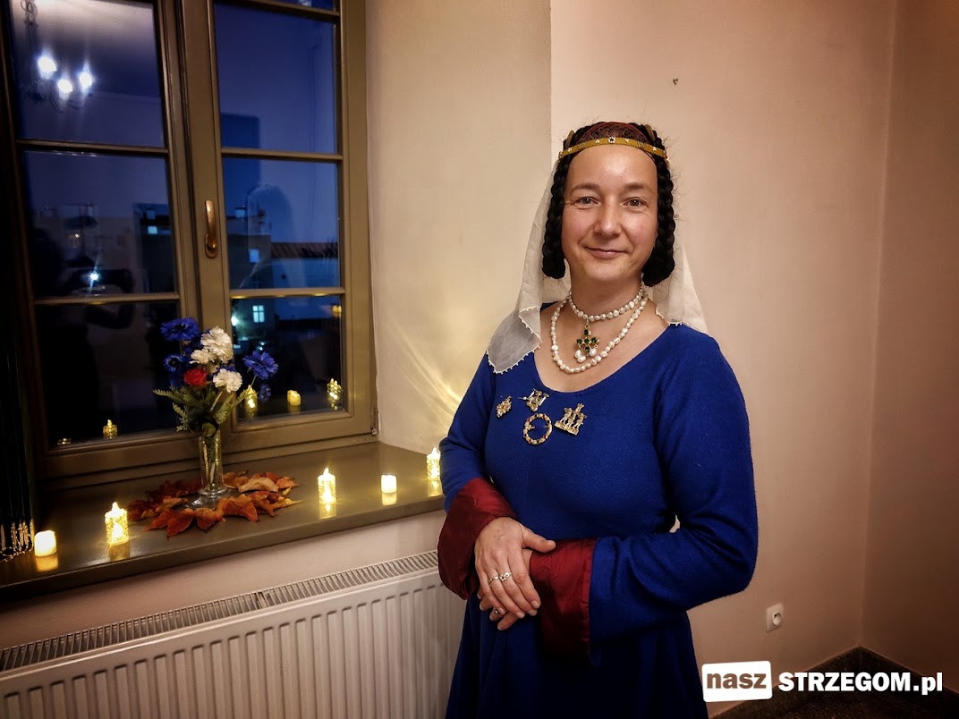 Pasy cnoty to mit! Księżna Eugenia rozwiała średniowieczne legendy [FOTO] 