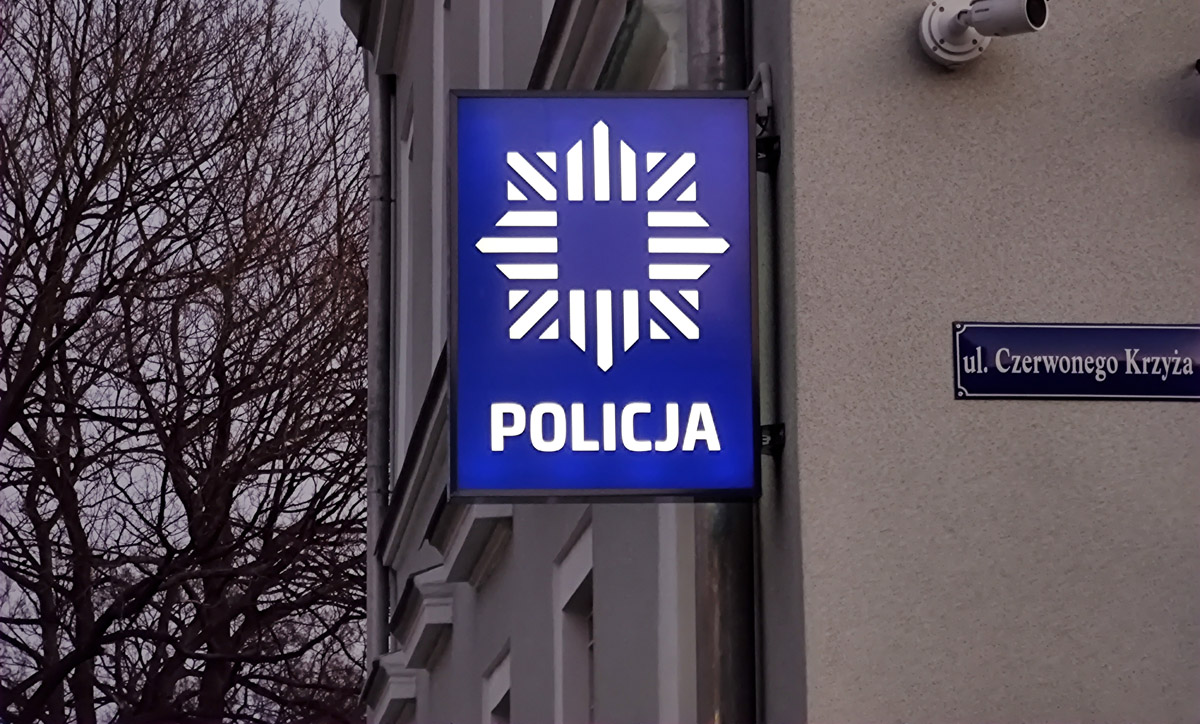 Mieszkanka gminy Strzegom straciła swoje oszczędności. Chciała wypłacić „zyski” z kryptowalut! 