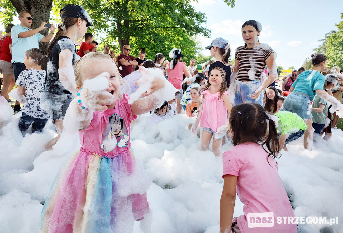 Moto inwazja: Ekscytujące przejażdżki, kąpiel w pianie i szczytny cel! [FOTO] 