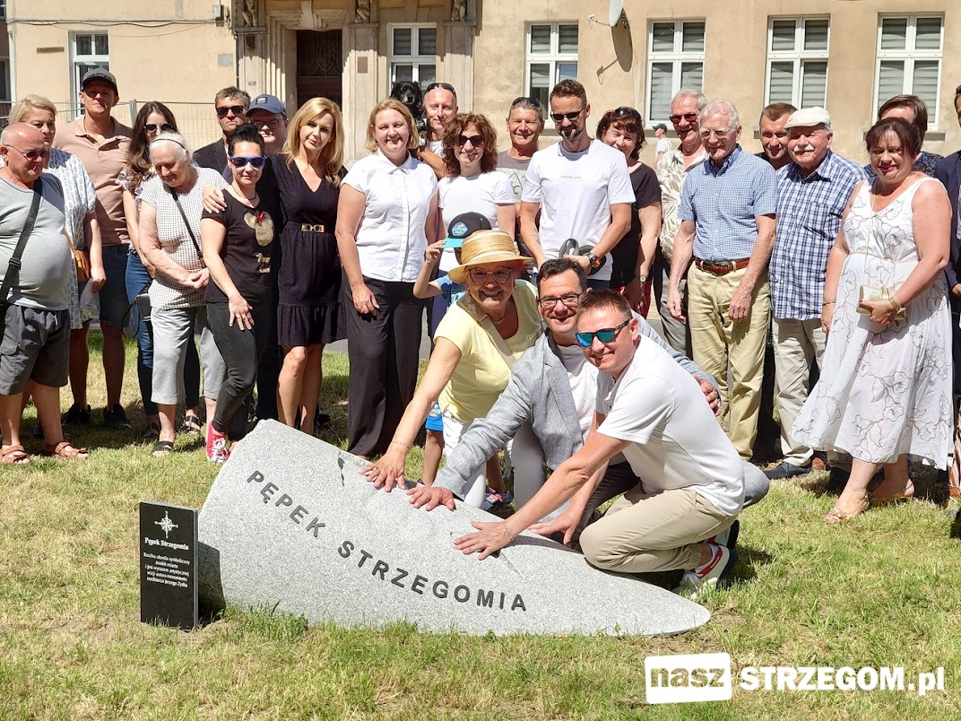 Strzegom ma już swój własny pępek świata [FOTO] 