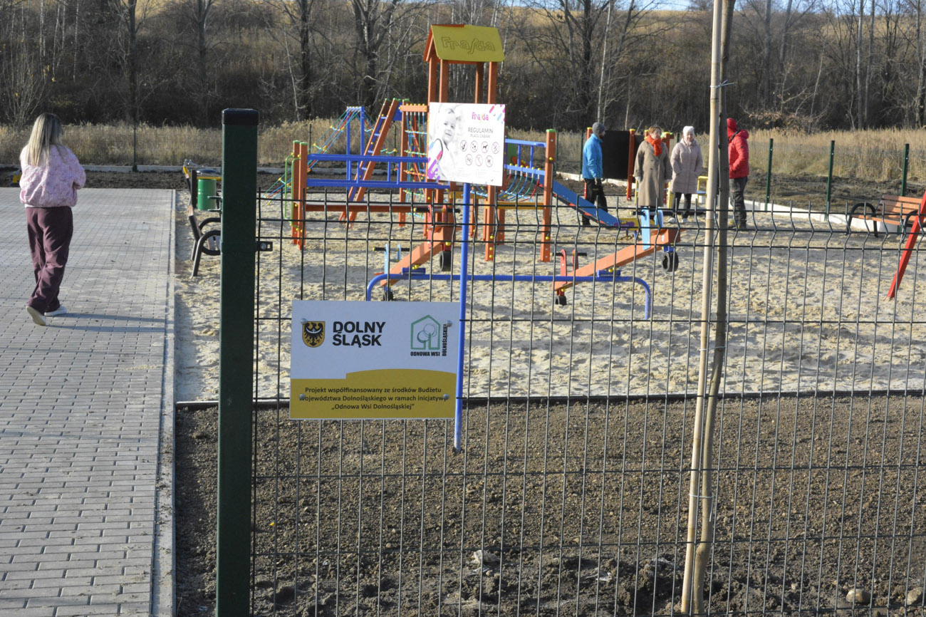 Rusko zyskało miejsce do zabawy i aktywności na świeżym powietrzu [FOTO] 