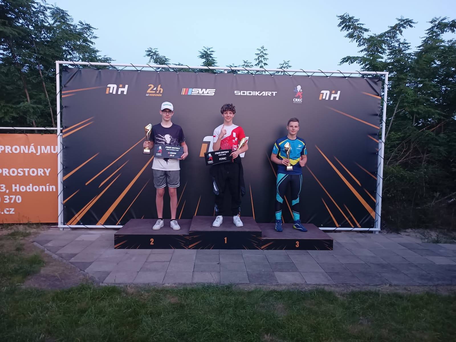 Przemek Kuliś z LO w Strzegomiu na podium w Czechach! Odniósł sukces na międzynarodowych mistrzostwach 