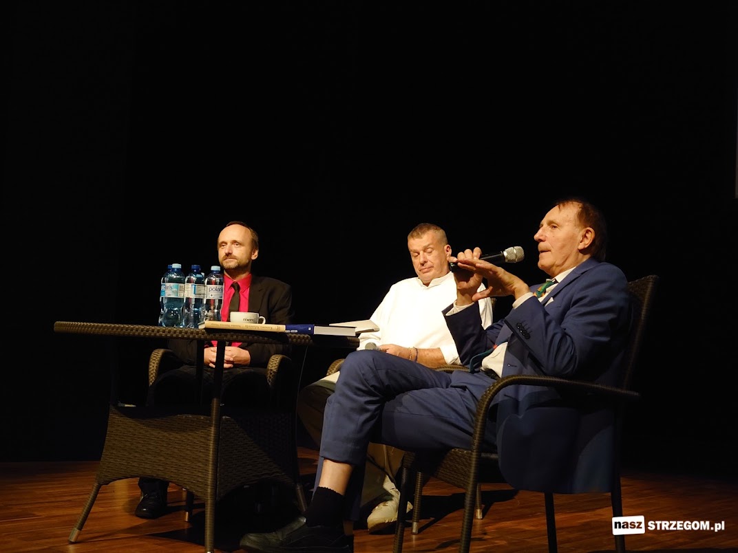 „Mała Wielka Historia” o strzegomskich Kresowiakach i krzyżach pokutnych [FOTO]  