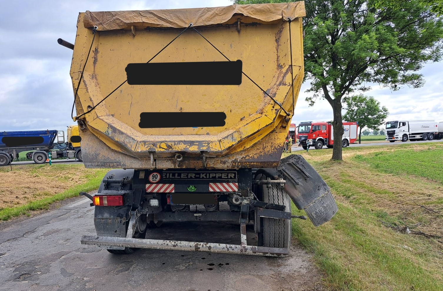 Wypadek z udziałem dwóch ciężarówek na krajowej „piątce” 