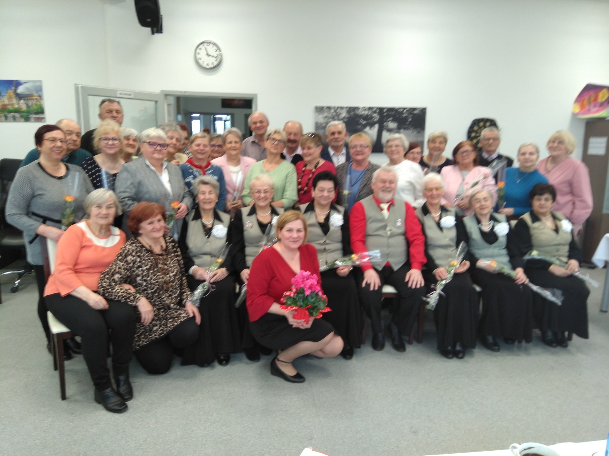 Dzień Kobiet z zespołem Retro [FOTO] 