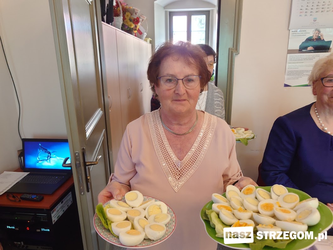 Seniorzy celebrują przygotowania do Wielkanocy [FOTO] 