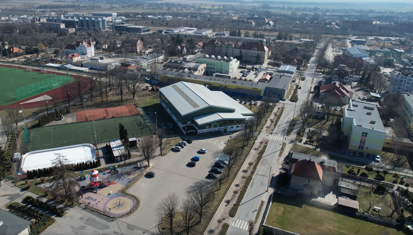 Remont hali sportowej na półmetku [WIDEO+FOTO] 