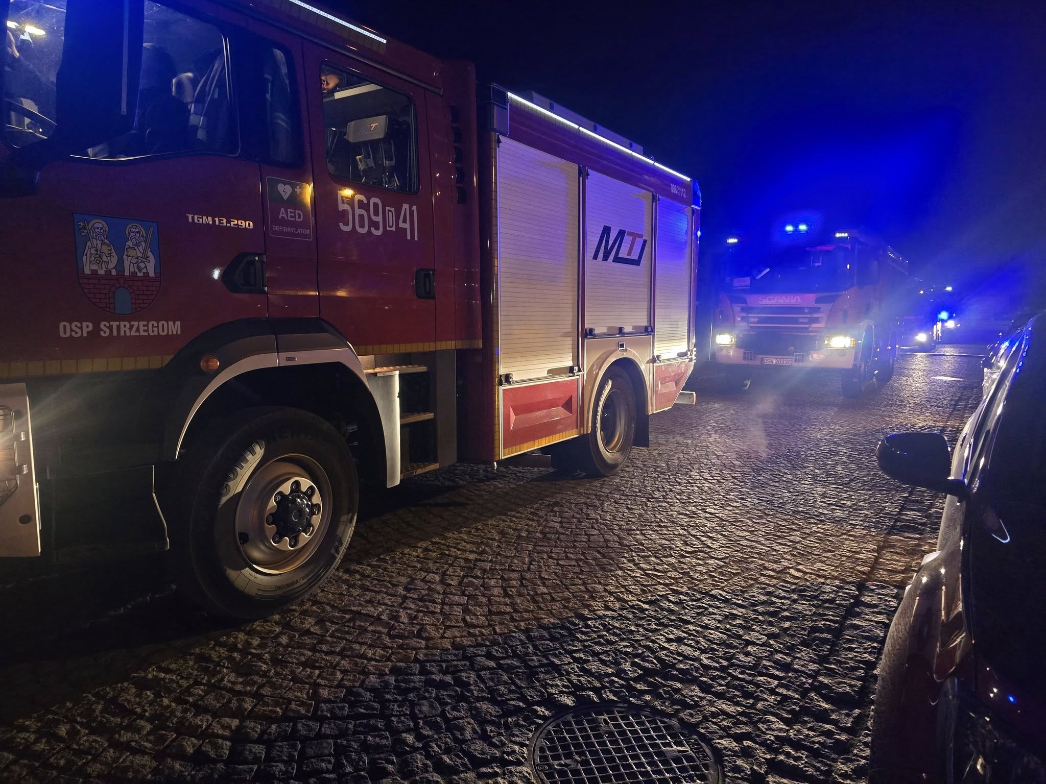 Nocna interwencja strażaków w bloku przy ulicy Kochanowskiego [FOTO] 