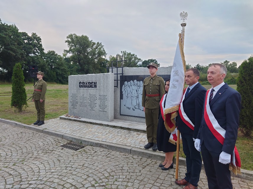 Rocznica obchodów II wojny światowej na strzegomskich Grabach 