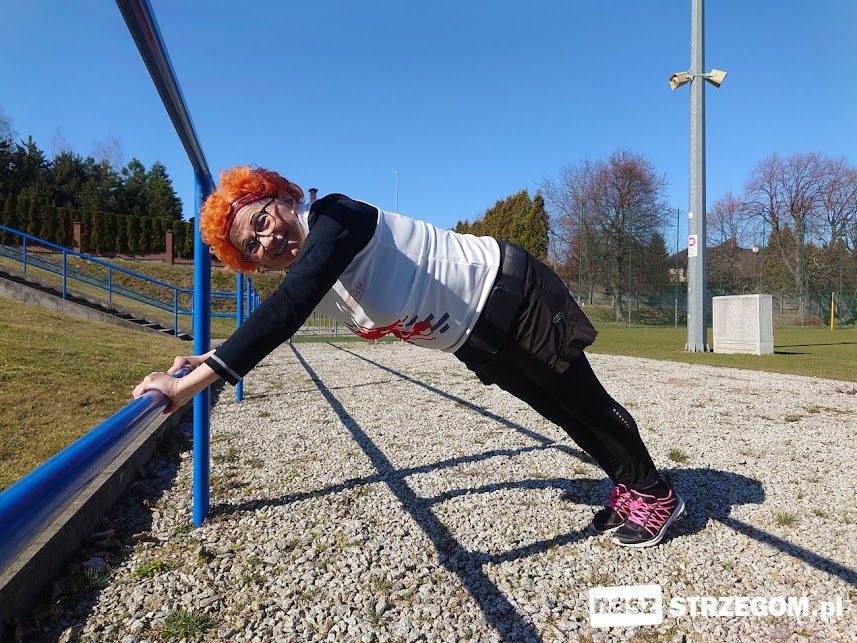Po siedemdziesiątce wciąż biega półmaratony. Niezwykła historia Strzegomianki Barbary Pietras [FOTO] 