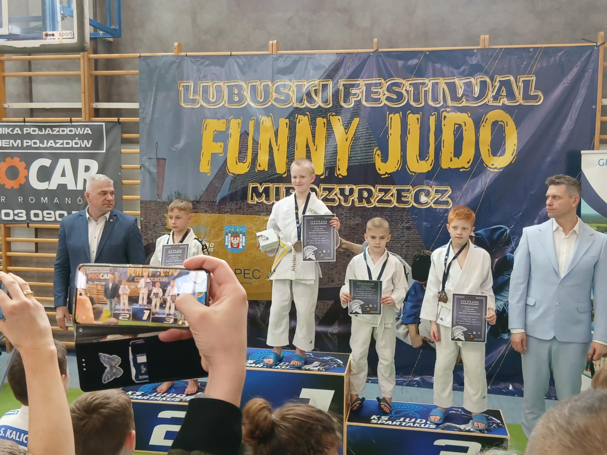 Strzegomscy judocy wrócili z Międzyrzecza ze złotem i srebrem! [FOTO] 