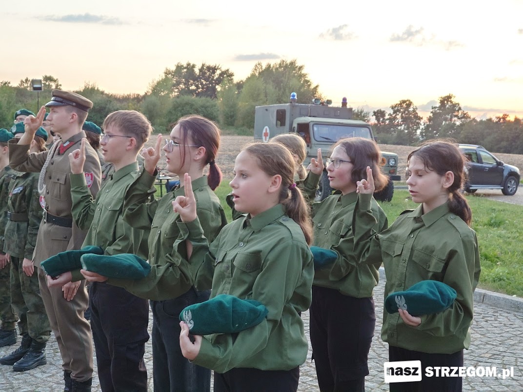 Strzelcy oddadzą hołd ofiarom II wojny światowej, a Orlęta złożą ślubowanie [FOTO] 