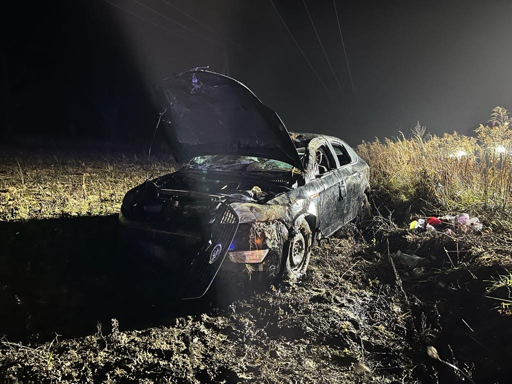 Dachowanie między Jaroszowem a Ruskiem [FOTO] 