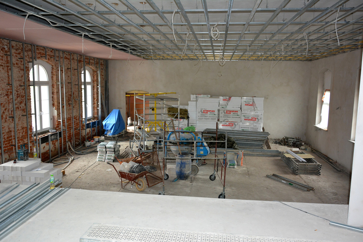 Półmetek remontu świetlicy w Rogoźnicy [FOTO] 