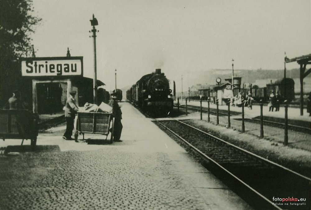 Najstarszy dworzec kolejowy w Polsce [FOTO] 