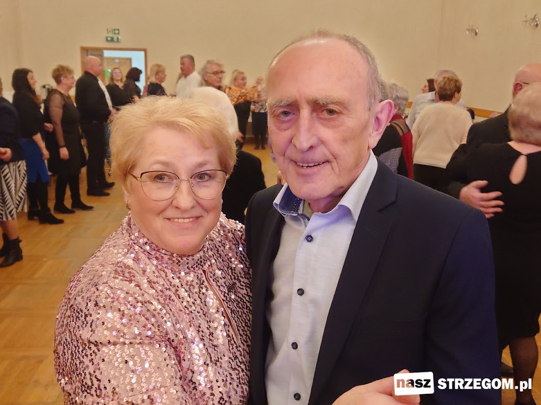 Niech żyje bal! Zabawa karnawałowa u seniorów 2025 [FOTO] 