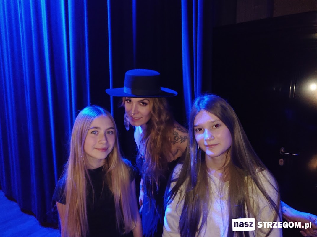 Koncert „Wielcy Nieobecni” poruszył publiczność w Strzegomiu [FOTO] 