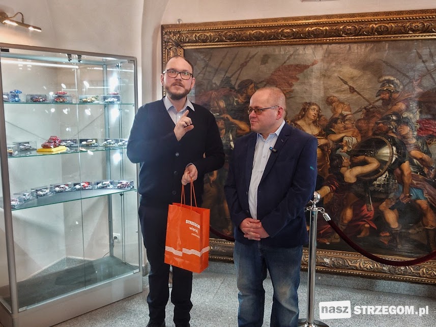 Miniaturowe legendy motoryzacji w Strzegomiu. Kolekcja Piotra Szulca zachwyca [FOTO] 