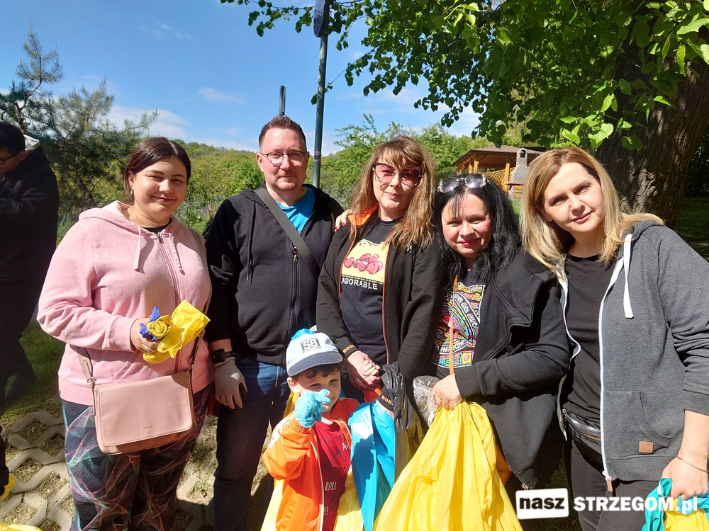  Ponownie posprzątają okolice  Góry Krzyżowej [FOTO] 