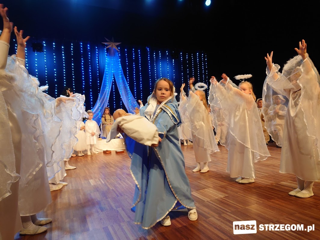 Jasełkowe przedstawienie przedszkolaków z „Misia Uszatka” [FOTO] 