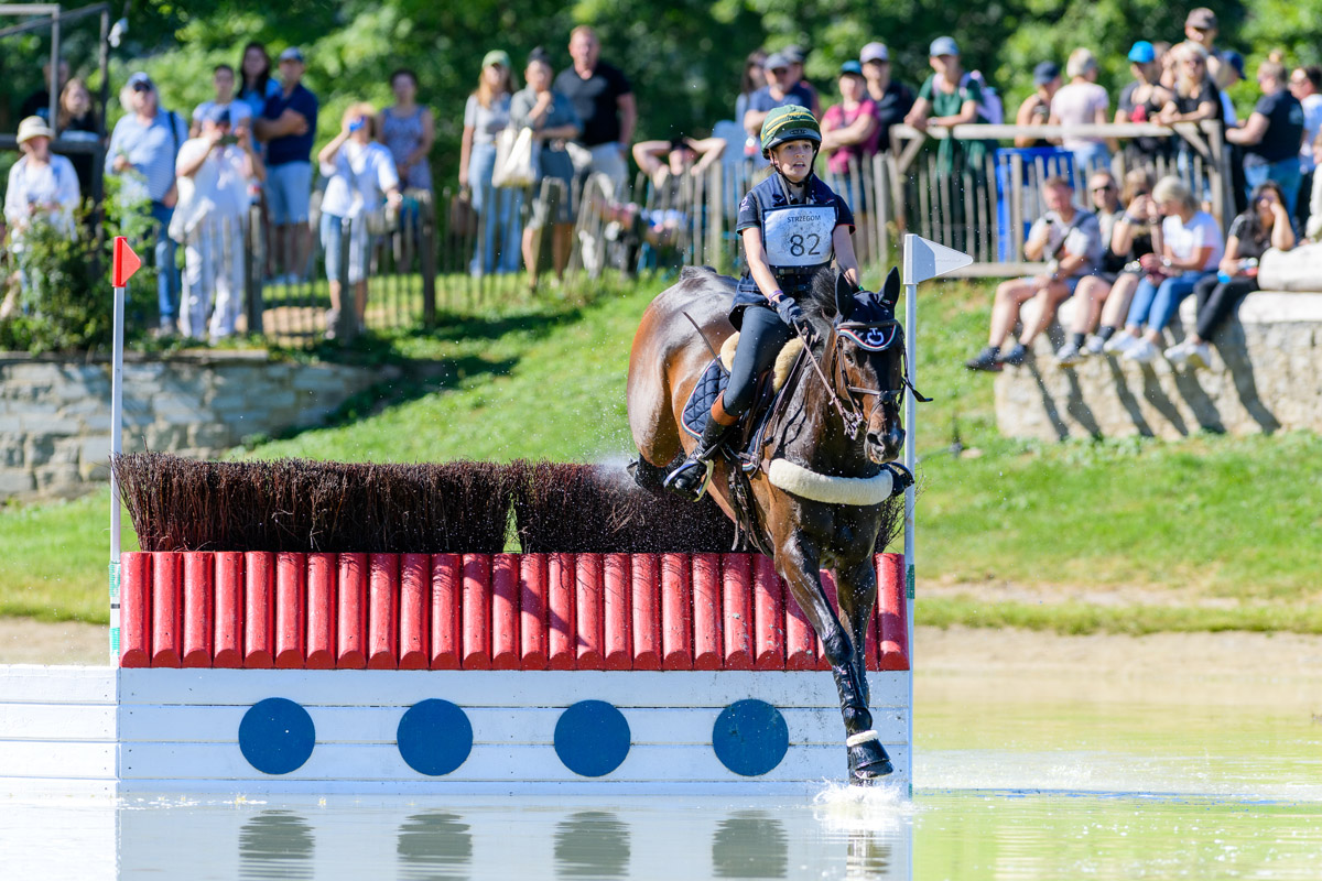 Strzegom: W sierpniu na hipodromie w Morawie rywalizować będą najlepsi młodzi jeźdźcy z Europy 