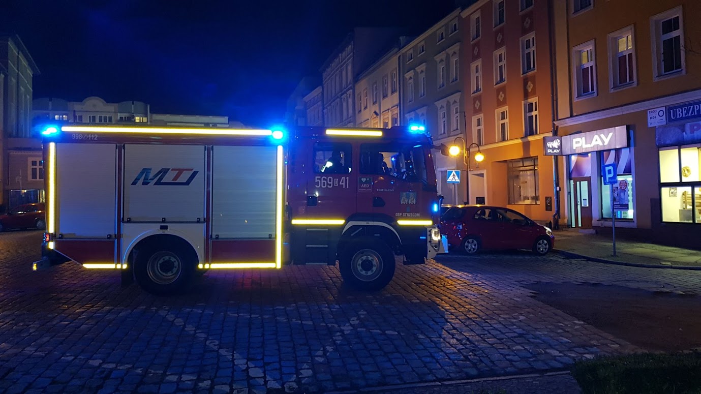 Silna woń gazu w kamienicy na strzegomskim Rynku [FOTO] 