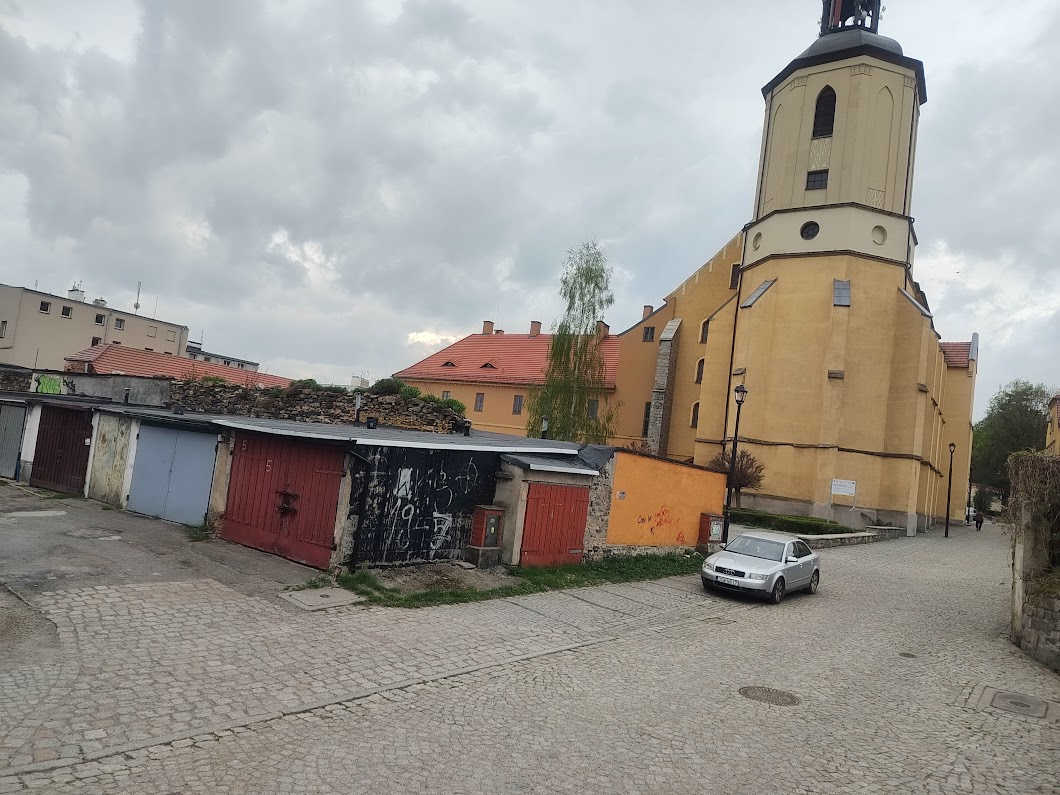 Garaże na celowniku złodziei. Policja poszukuje świadków [FOTO] 
