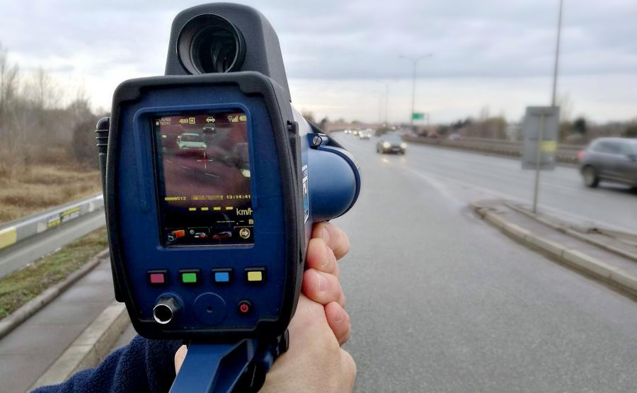 Na ograniczeniu do „pięćdziesięciu” pędził 145 km/h 