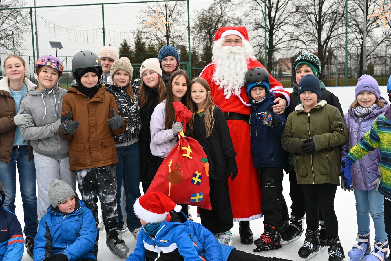 Święty Mikołaj otworzył Białego Orlika [FOTO] 