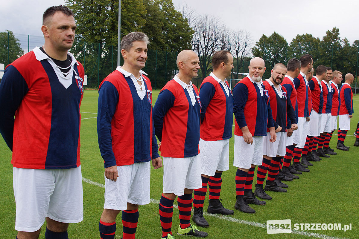 Przedwojenny klimat piłkarskich zmagań na strzegomskiej murawie [FOTO] 