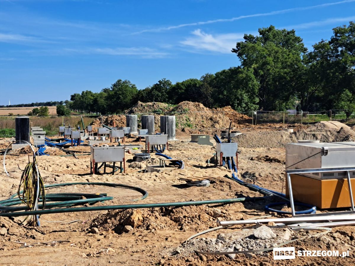 Dwie nowe inwestycje przy parku handlowym w Strzegomiu [FOTO] 