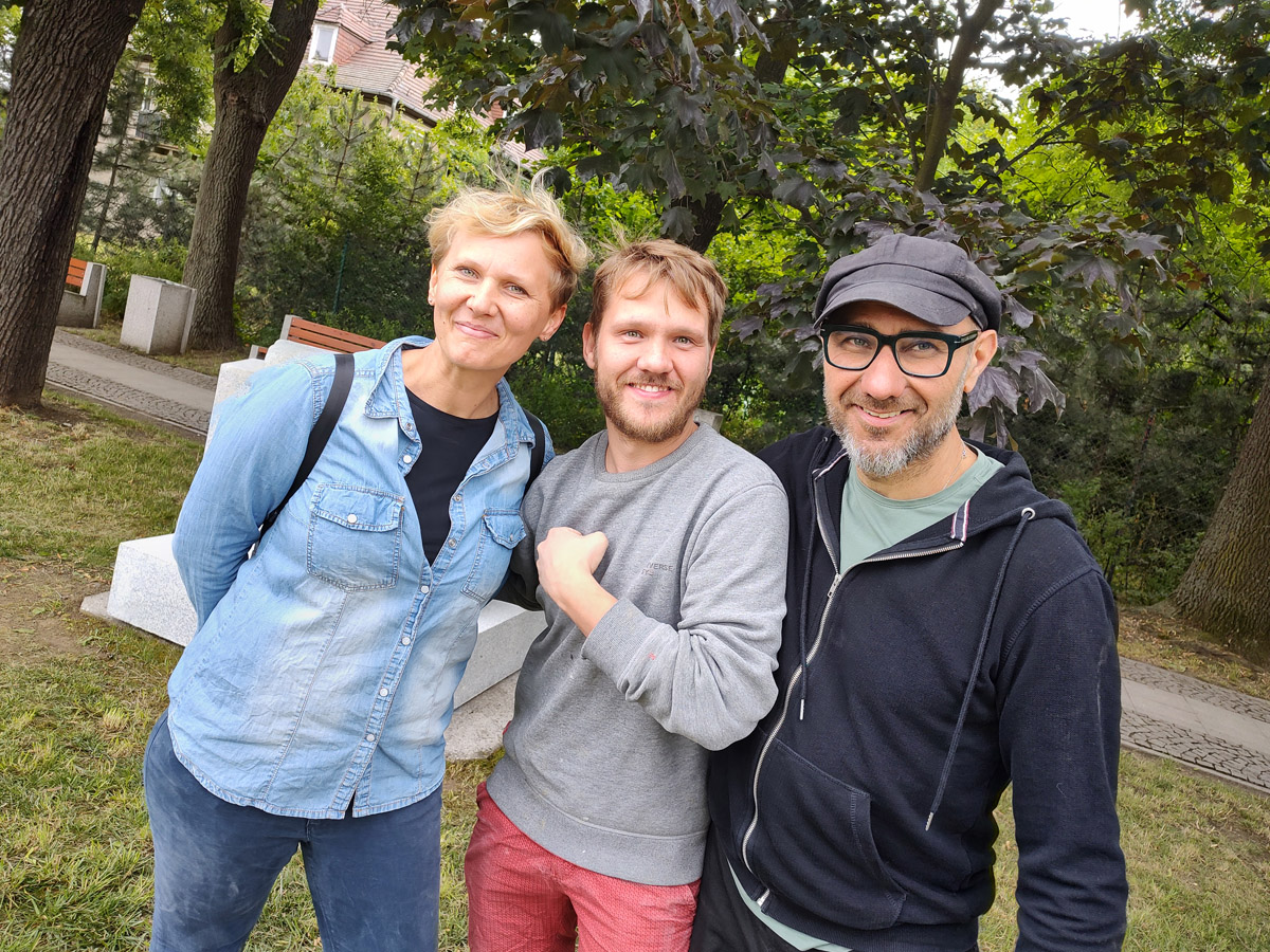 Finał pleneru rzeźbiarskiego przeniesiony z Rynku na Aleję Wojska Polskiego [FOTO] 