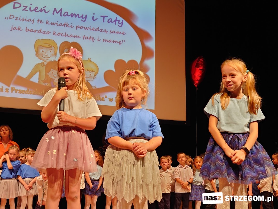 Przedszkolaki zabrały rodziców w niesamowitą podróż z okazji Dnia Mamy i Taty [FOTO]  