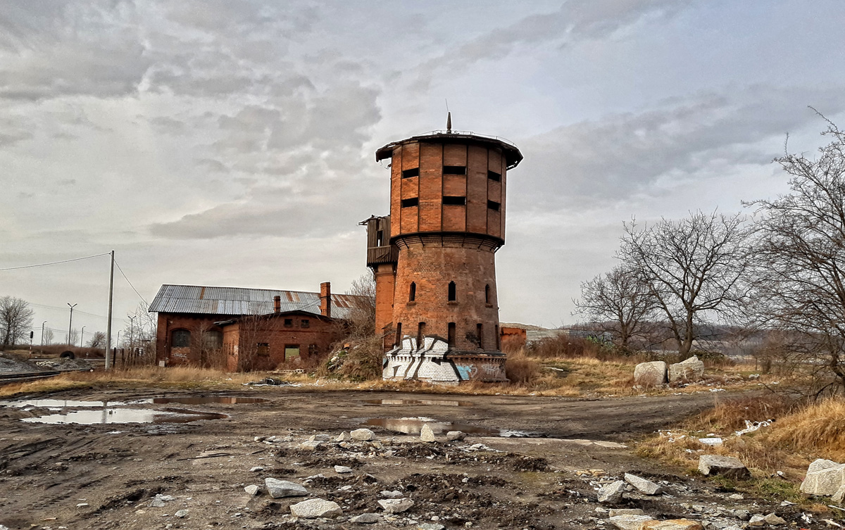 Wieże wodne przy strzegomskiej parowozowni [FOTO] 
