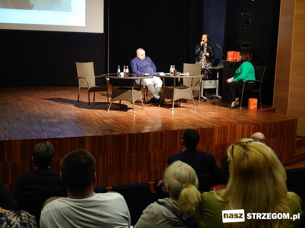 O szansach i wyzwaniach na dolnośląskiej wsi rozmawiali w Strzegomiu zaproszeni goście i rolnicy [FOTO] 