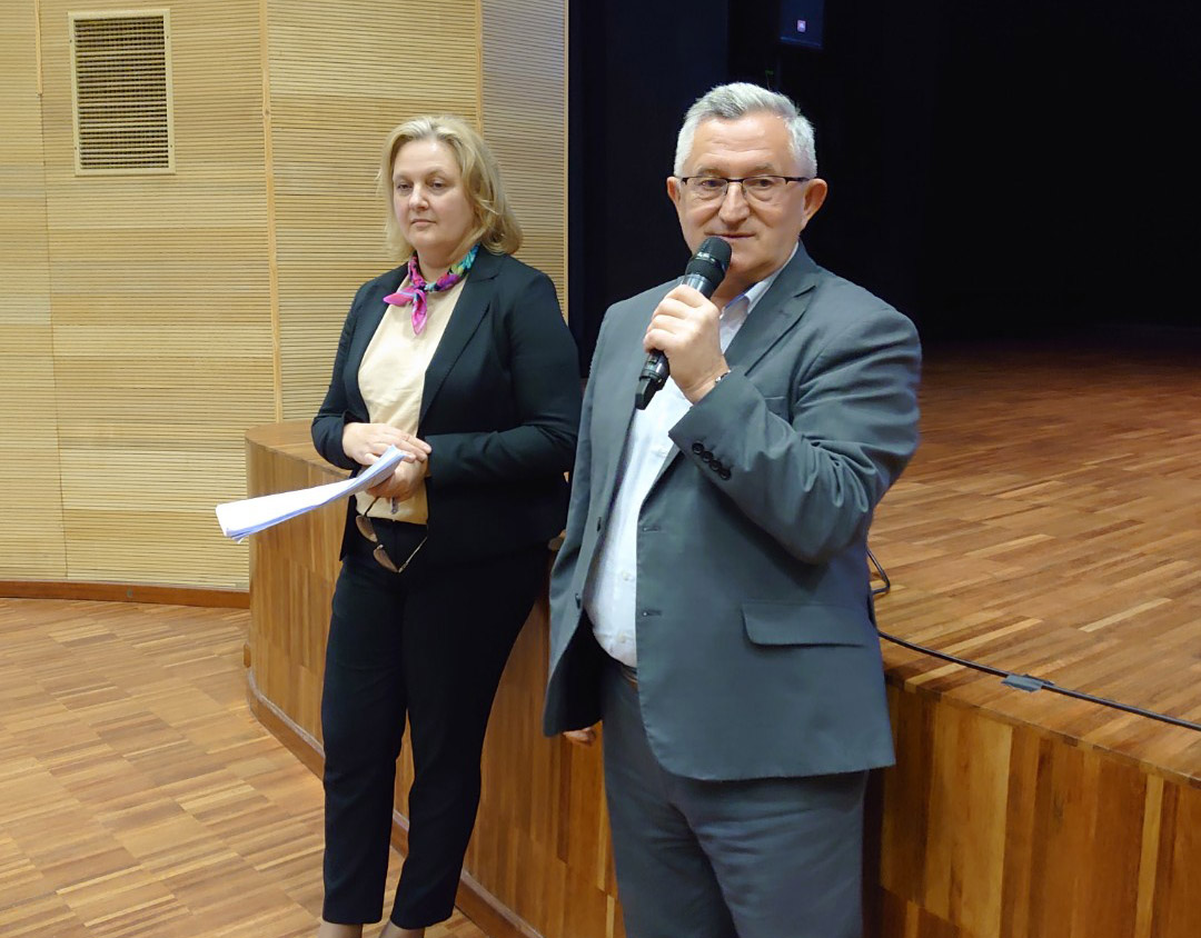 Modernizacja energetyczna budynków w Strzegomiu - burmistrz Suchyta zachęca do działań [FOTO] 