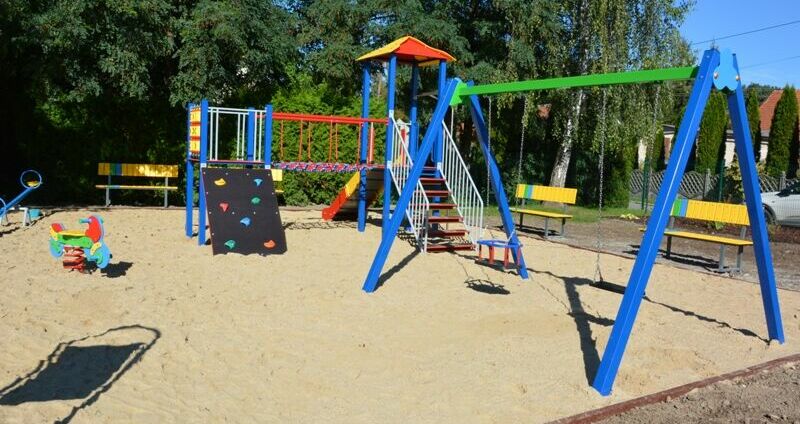 Nowy plac zabaw w Goczałkowie [FOTO] 